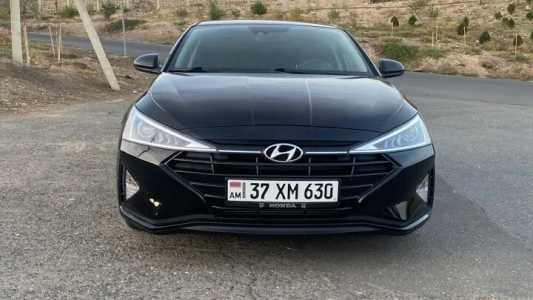 Hyundai Elantra, Бензин, 2019