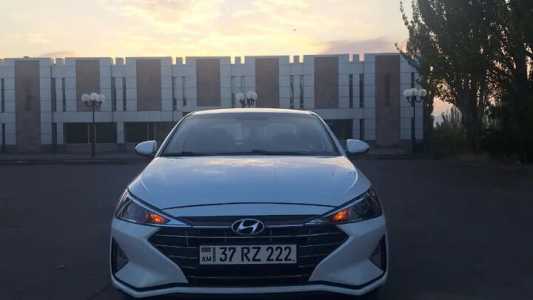 Hyundai Elantra, Бензин, 2019