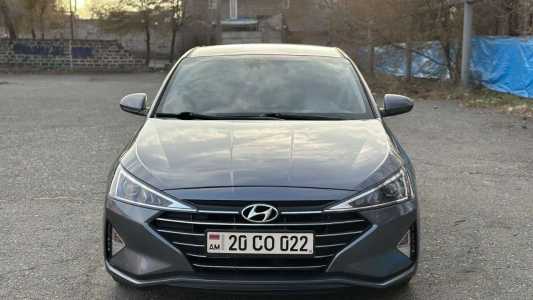 Hyundai Elantra, Бензин, 2019