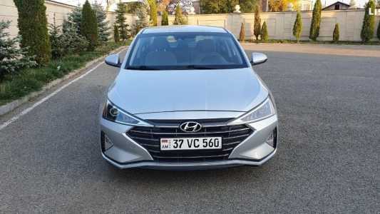 Hyundai Elantra, Бензин, 2019