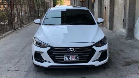 Hyundai Elantra, Бензин, 2019