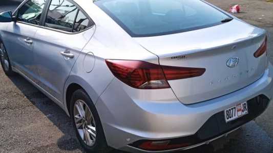 Hyundai Elantra, Бензин, 2019