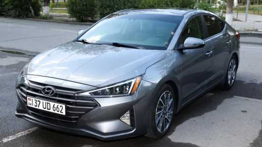 Hyundai Elantra, Бензин, 2019