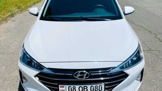 Hyundai Elantra, Бензин, 2019