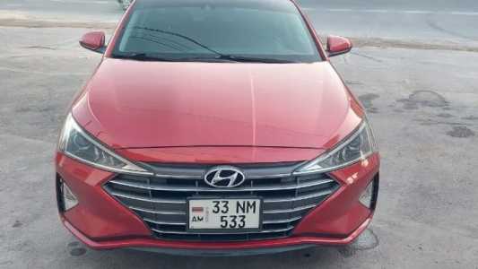 Hyundai Elantra, Бензин, 2019