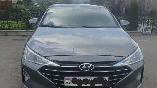 Hyundai Elantra, Бензин, 2019