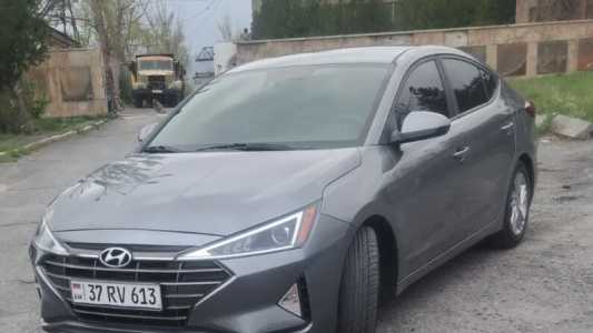 Hyundai Elantra, Бензин, 2019