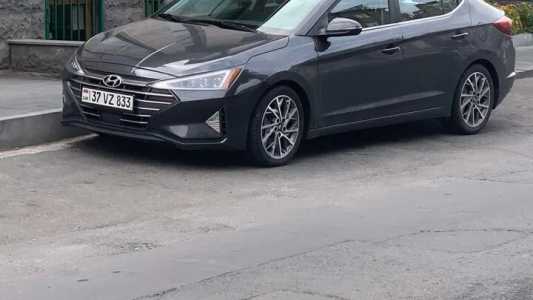 Hyundai Elantra, Бензин, 2020