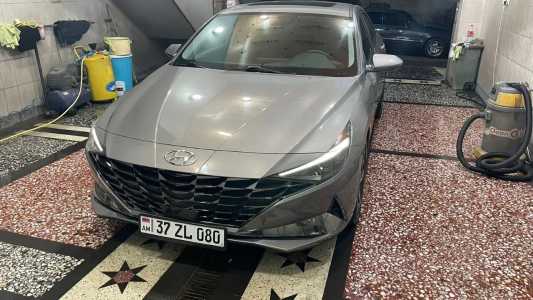 Hyundai Elantra, Бензин, 2020