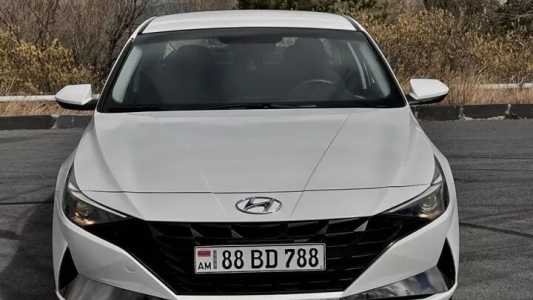 Hyundai Elantra, Бензин, 2021