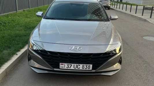 Hyundai Elantra, Бензин, 2022