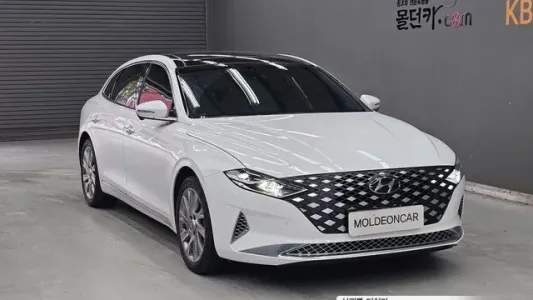 Hyundai Grandeur Hybrid (GN7), 2022