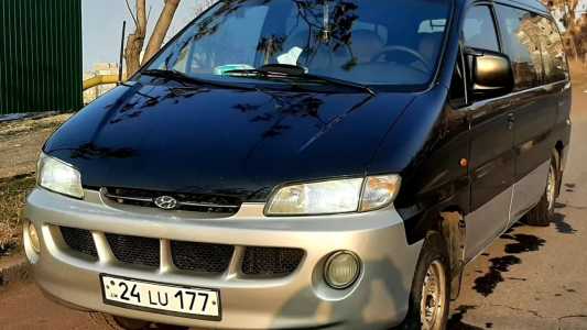 Hyundai H1, Бензин, 1998