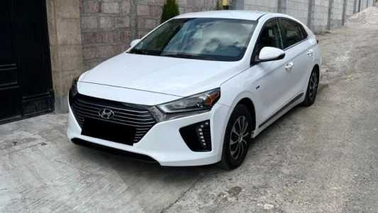 Hyundai Ioniq, Гибрид, 2017