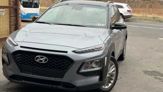 Hyundai Kona, Бензин, 2018