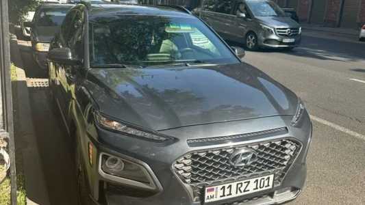 Hyundai Kona, Бензин, 2018