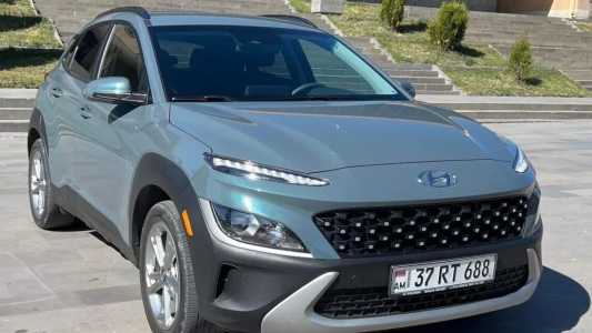 Hyundai Kona, Бензин, 2021