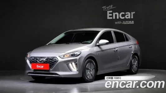 Hyundai The New Ionic Hybrid, 2020