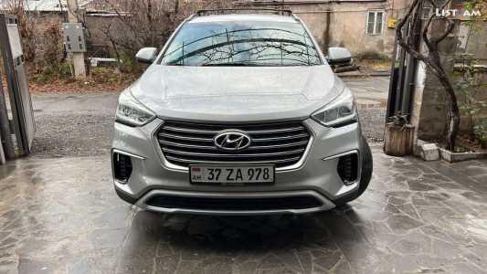 Hyundai Santa Fe, Бензин, 2017