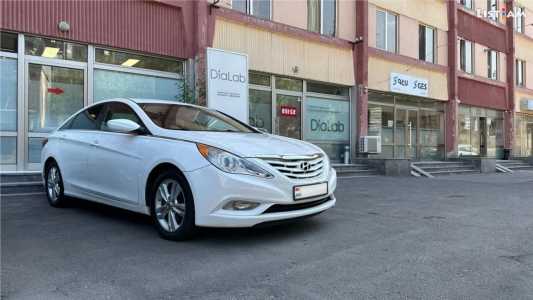 Hyundai Sonata, Бензин, 2013