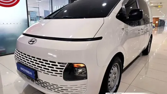 Hyundai Staria, 2021