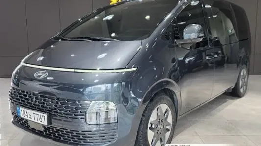 Hyundai Staria, 2021