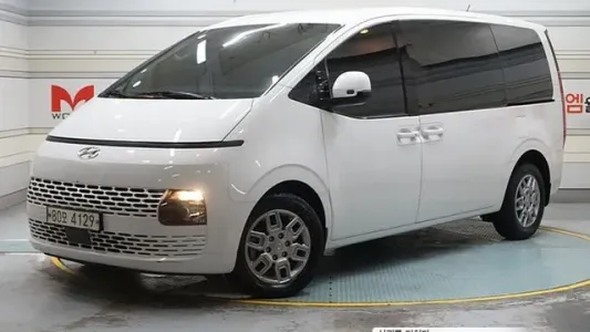 Hyundai Staria, 2021