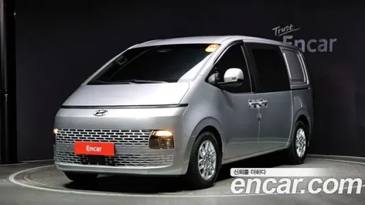 Hyundai Staria, 2022