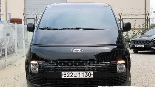 Hyundai Staria, 2023