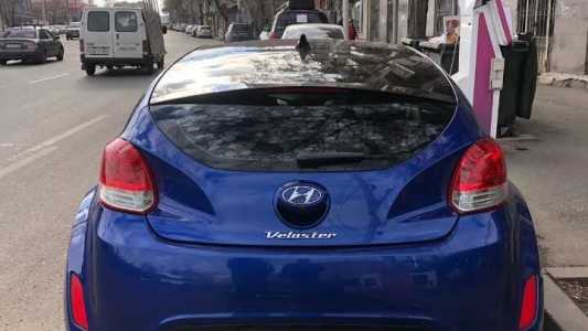 Hyundai Veloster, Бензин, 2011