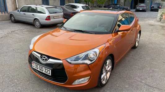 Hyundai Veloster, Бензин, 2015