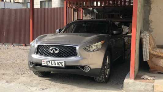 Infiniti FX35, Бензин, 2009