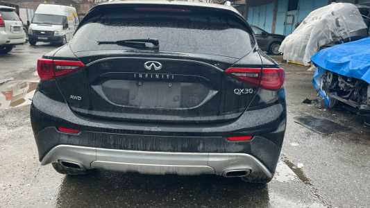 Infiniti QX30, Бензин, 2017