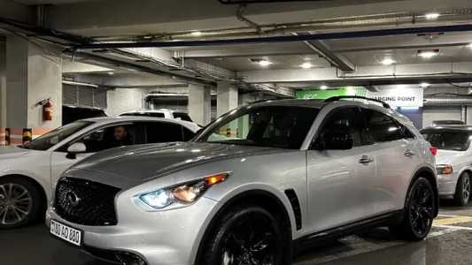 Infiniti QX70, Бензин, 2016