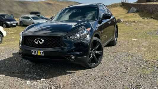 Infiniti QX70, Бензин, 2017