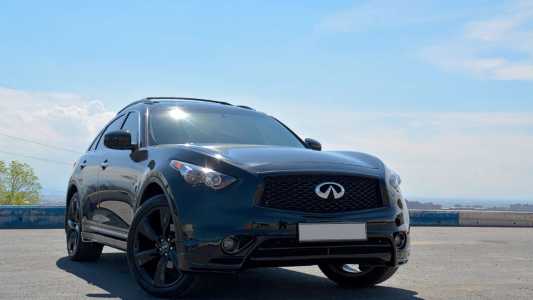 Infiniti QX70, Бензин, 2017