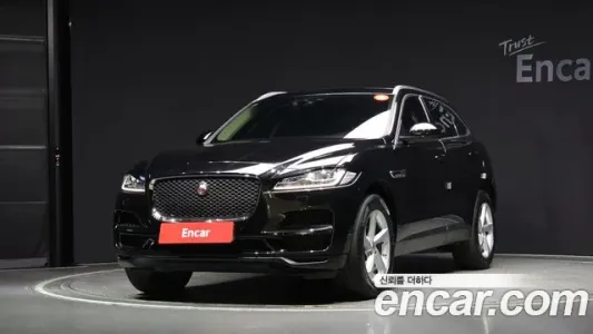 Jaguar F-PACE, 2019