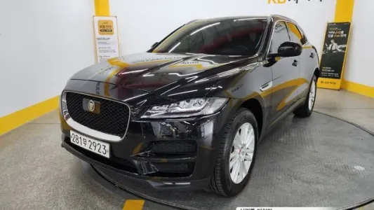 Jaguar F-PACE, 2019