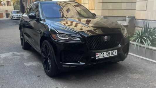 Jaguar F-Pace, Бензин, 2019