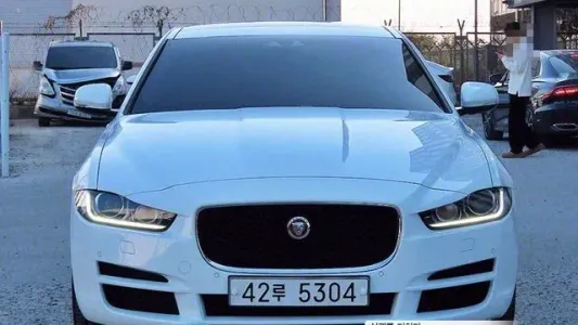 Jaguar XE, 2019