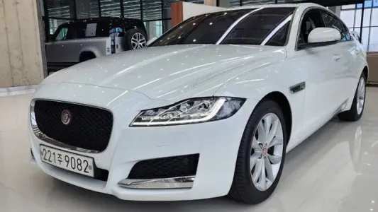 Jaguar XF (X260), 2019