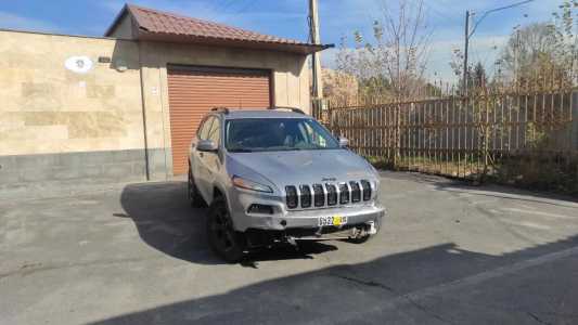 Jeep Cherokee, Бензин, 2017