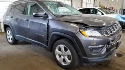 Jeep Compass, Бензин, 2018