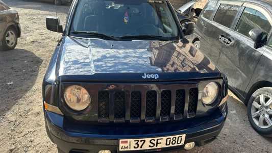 Jeep Patriot, Бензин, 2011