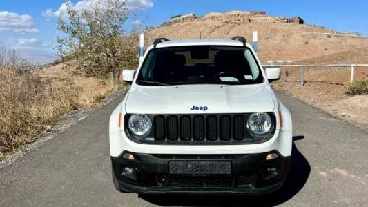 Jeep Renegade, Бензин, 2017