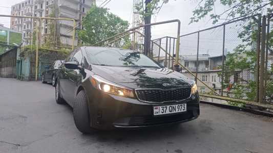 Kia Forte, Бензин, 2017