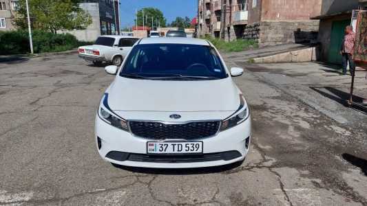 Kia Forte, Бензин, 2018