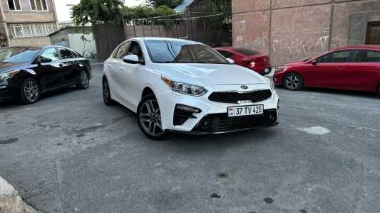 Kia Forte, Бензин, 2018