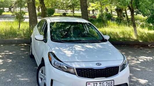 Kia Forte, Бензин, 2018