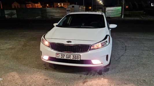 Kia Forte, Бензин, 2018